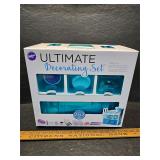 Ultimate deccorating kit