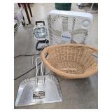 Fan light basket