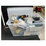 Tote of miscellaneous light bulbs