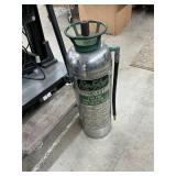 Fire extinguisher