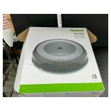 Robot Roomba vacuum