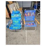 2 folding chairs