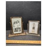 Vintage picture frame swings