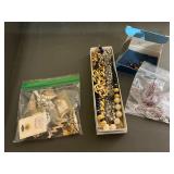 Miscellaneous jewelry