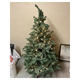 4ft lighted Christmas tree