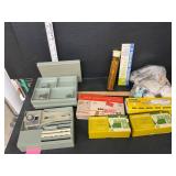 Vintage sewing accessories