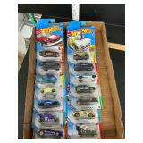 14 Hot Wheels