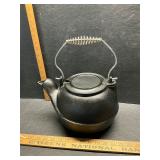 Cast iron kettle