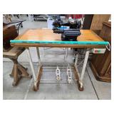 Commercial Bonis Bros Fur Machinery powers on