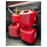 4 gas cans