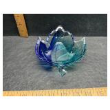 Studio Nova glass leafs small chip