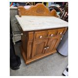Broyhill cabinet 33*18*32 tall