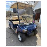 48v Club car Golf cart Very clean and ready to go!