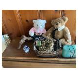 Miscellaneous items iron base, bears and other
