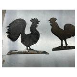 2 Metal Roosters