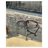 3 Metal plant stands