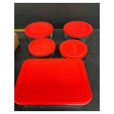 5 Pyrex Storage Containers w Lids