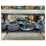 58 pcs blue and white china