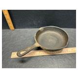 Wagner cast iron pan