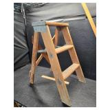 Wood step stool