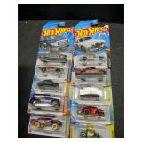 10 Hot Wheels