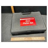 Gear puller set