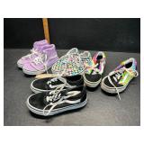 4 pair of vans shoes