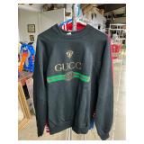 Gucci sweatshirt