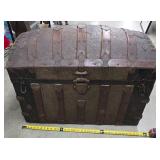 Dome top trunk