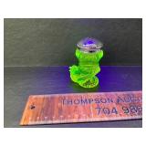 Uranium glass shaker