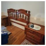 2 Night stands & bed. W contents of night stands