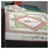 Quilt & 2 Pillow Shams