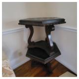 2 End Tables