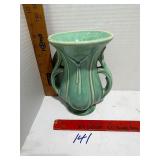 8ï¿½ McCoy vase