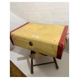 Vintage /suit B/ case wardrobe