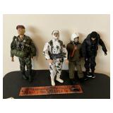 4 Cotswold Army Figures