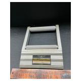 Wheel cleaning stand