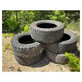 5 tires in good shape