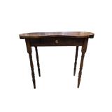 Solid wood kindney shaped desk 34*18*30 tall