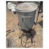 Fish cooker with aluminum pot