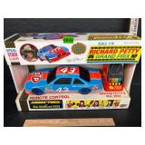 1990s Richard Petty remote control car