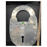 21ï¿½ aluminum display padlock