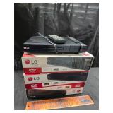 4 LG dvd players with remotes used