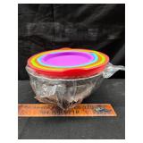 Nesting Bowls with lids