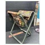 Hunting stool