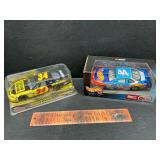 2 die cast cars