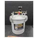Pressure paint tank