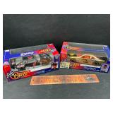 2 die cast cars