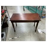 Piano bench