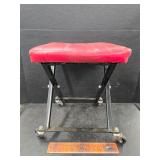 Rolling foldable shop stool